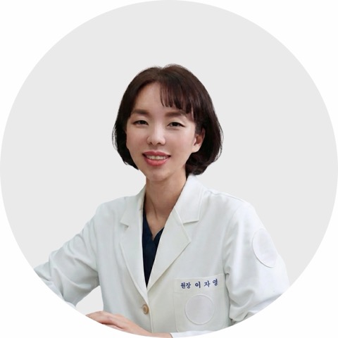 Jayoung Lee